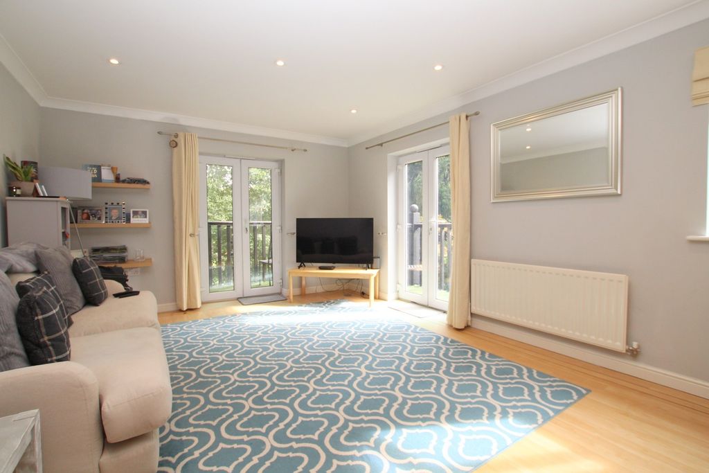 Property photo 2 of 9 Not Specified