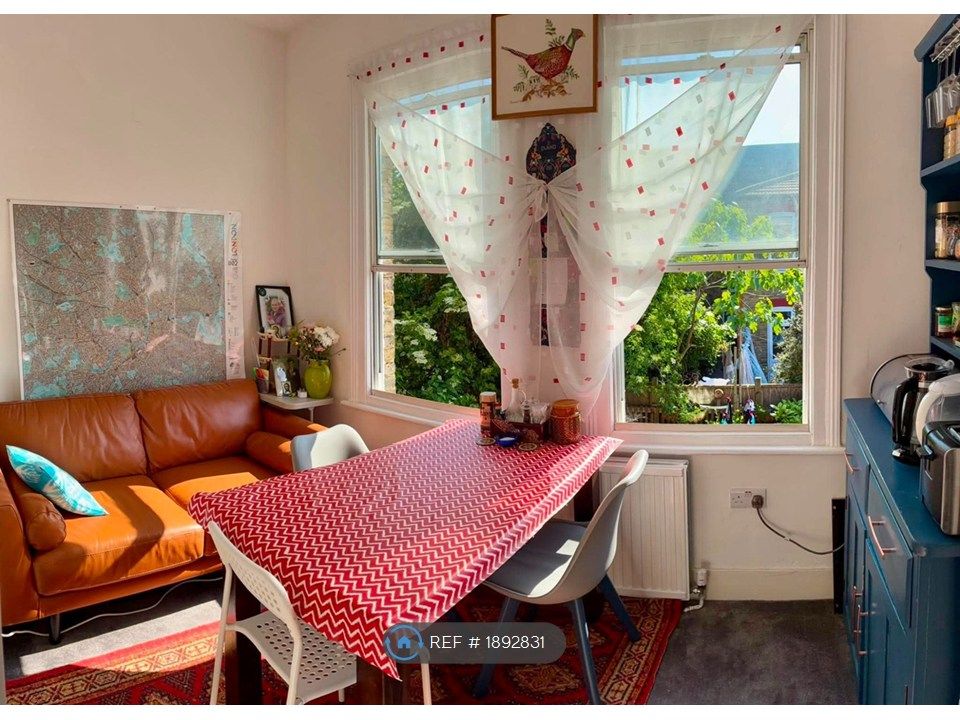 Property photo 3 of 6 Dining Room