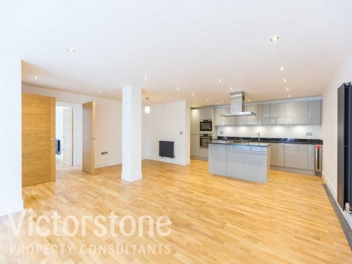 Property photo 2 of 7 1934604