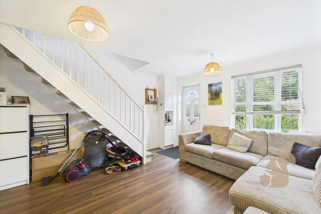Property photo 3 of 15 Cam01659G0-Pr0562-Still006.Jpg