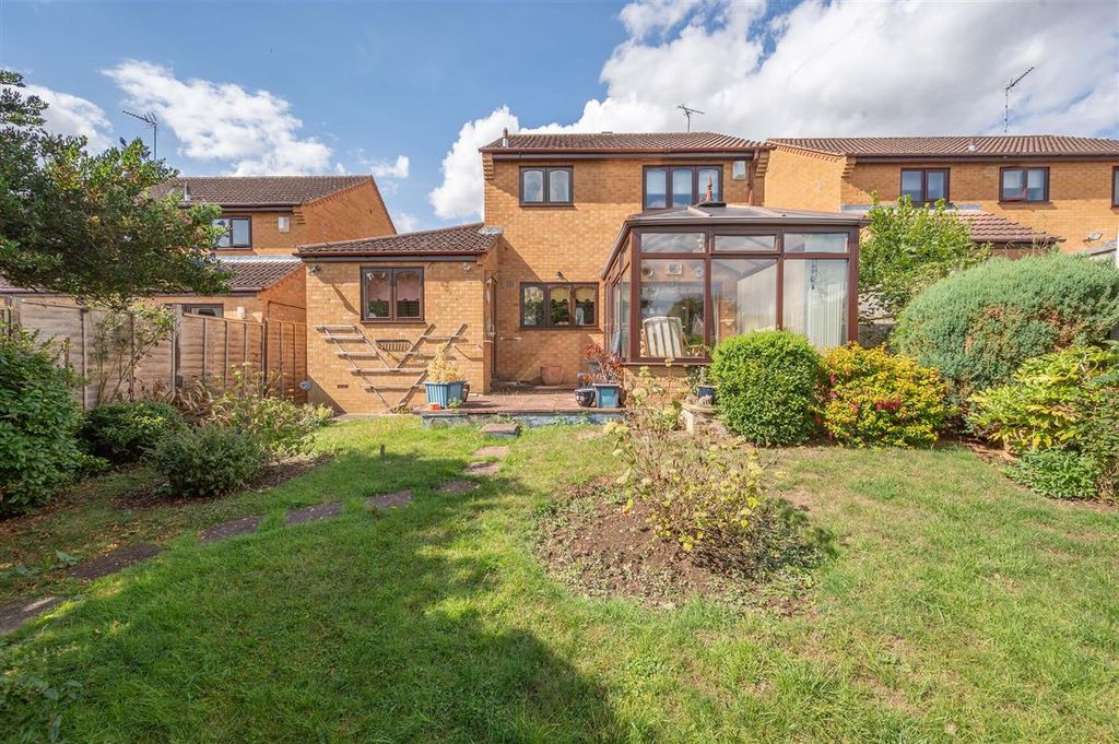 Property photo 3 of 13