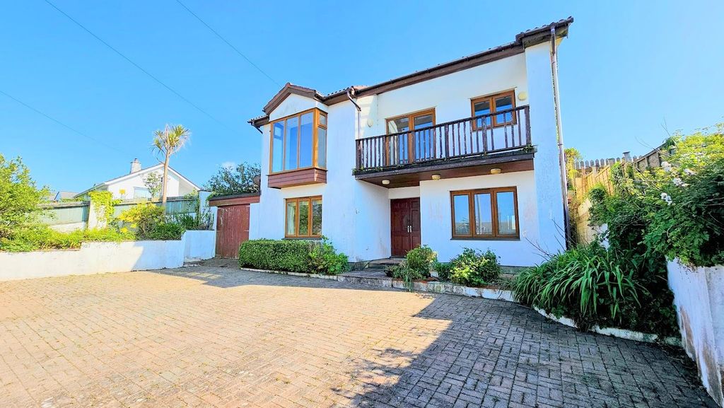 Property photo 2 of 22 Front..Jpg