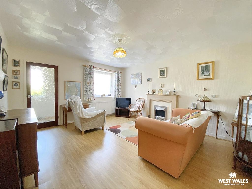 Property photo 2 of 20 Img_9200.Jpg