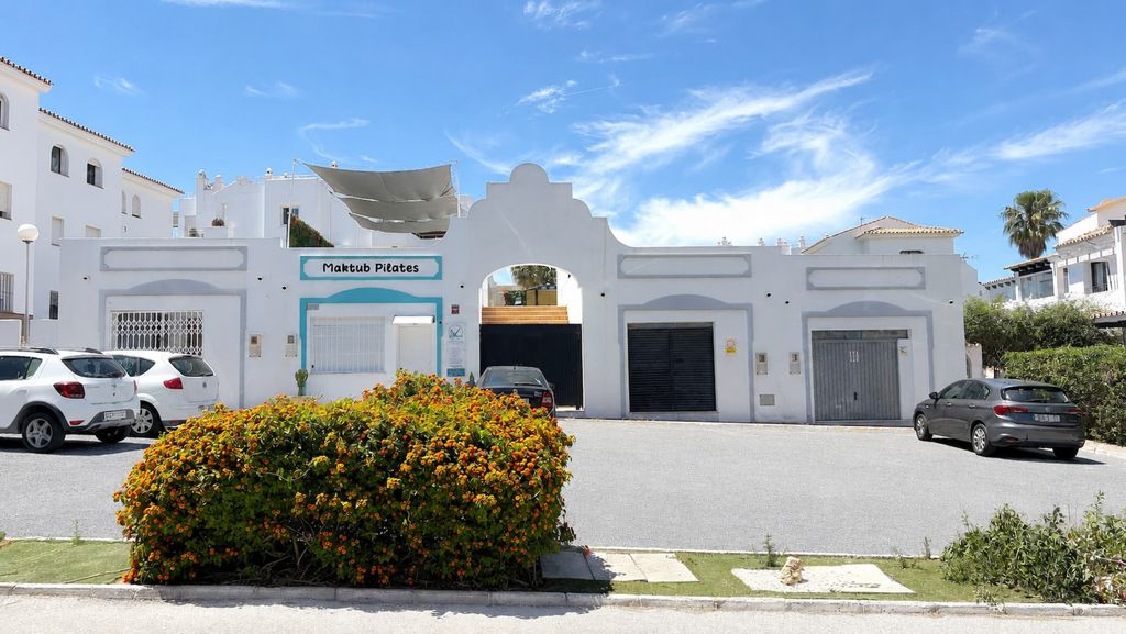 Property photo 2 of 14