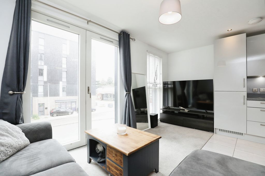 Property photo 3 of 10 Open Plan Living