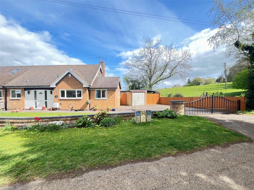 Property photo 1 of 27 Picture No. 34