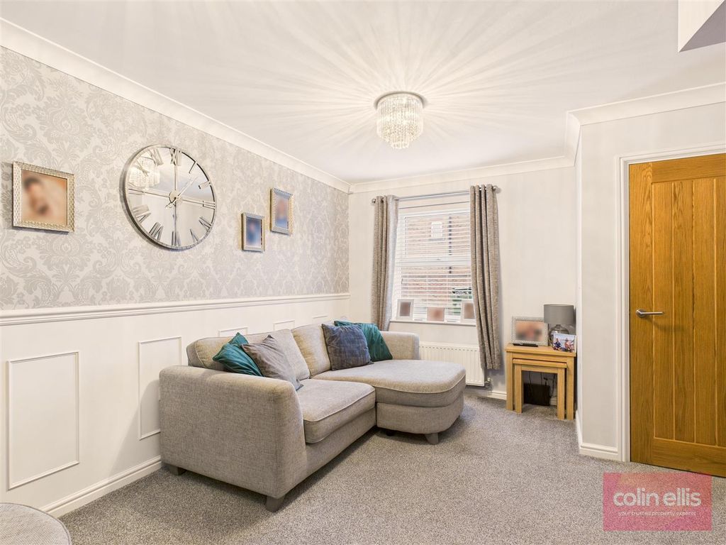 Property photo 2 of 21 Cam05075G0-Pr0264-Still002.Jpg