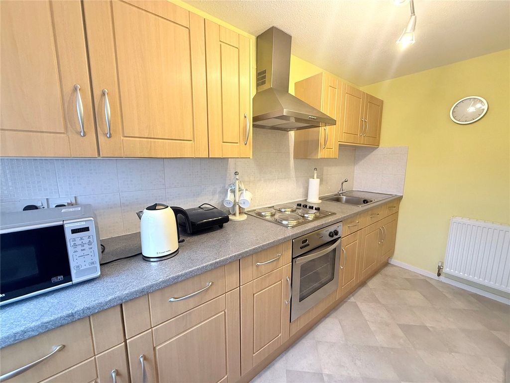 Property photo 3 of 9 Picture No. 01