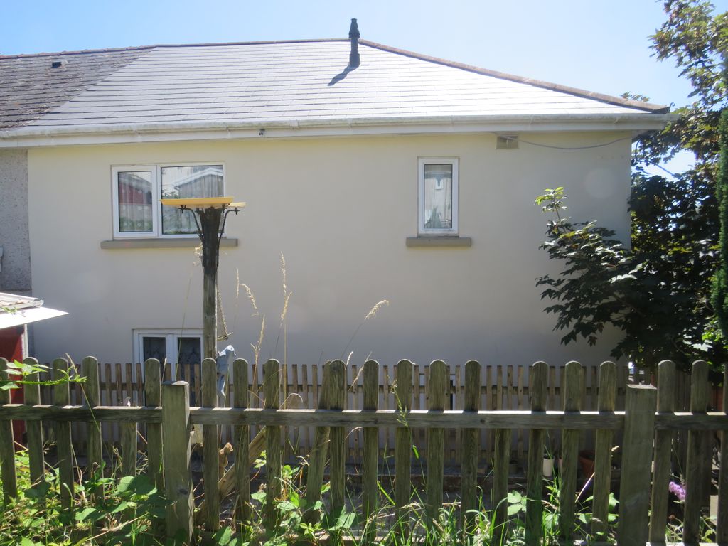 Property photo 2 of 24