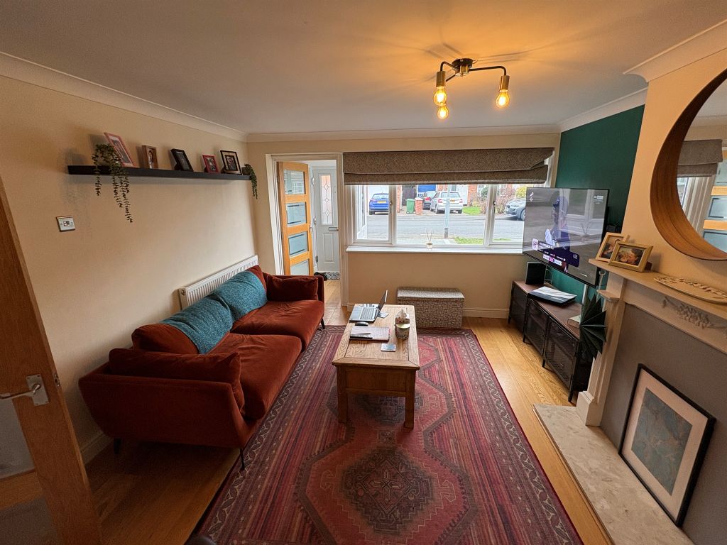 Property photo 2 of 11