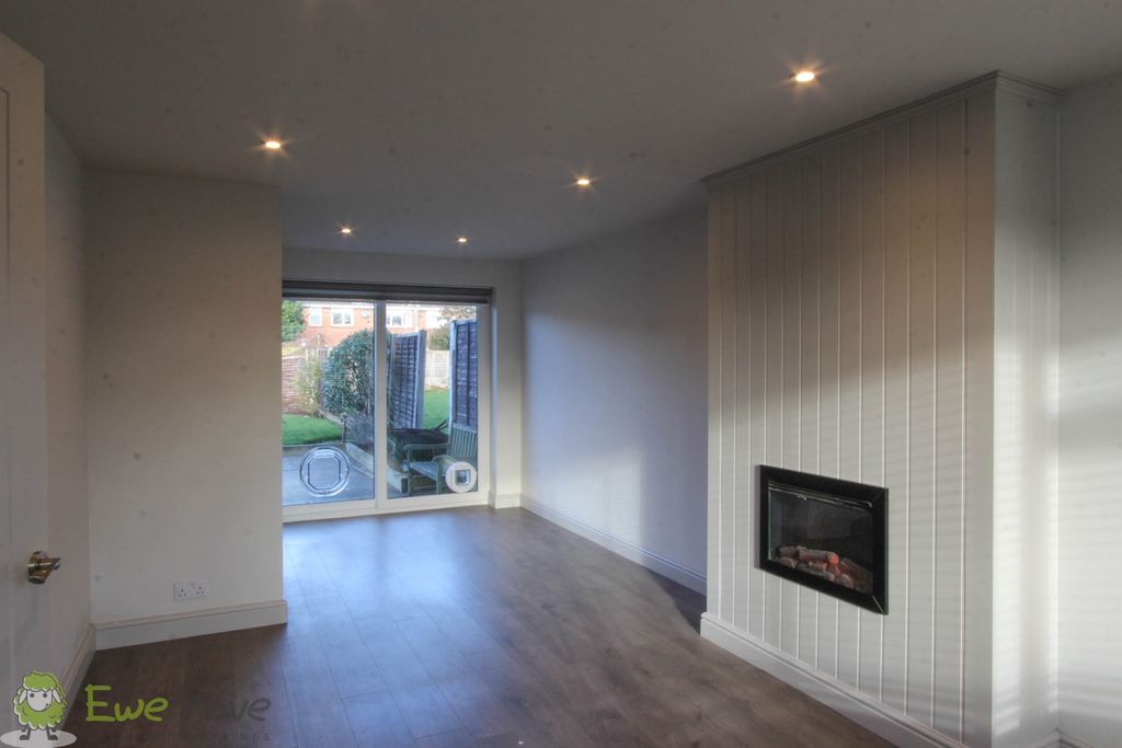 Property photo 3 of 11 Img_7258-2