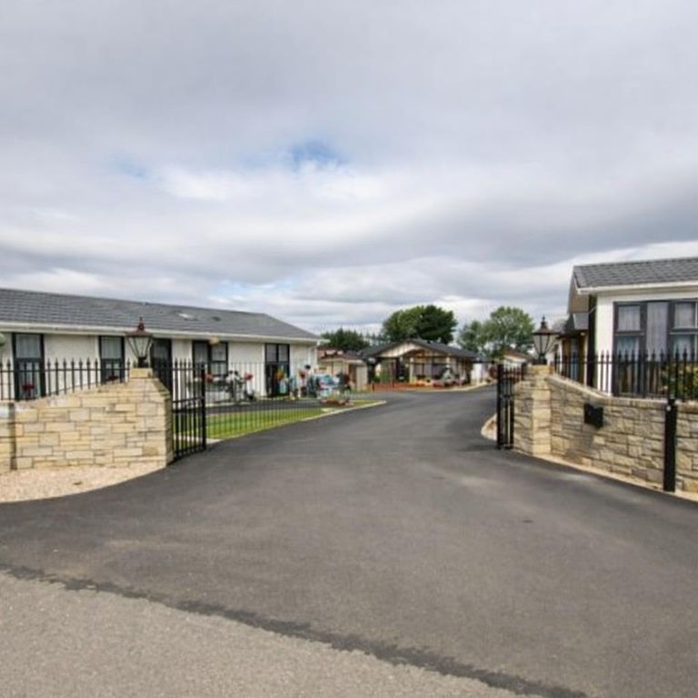 Property photo 1 of 14 Front Gate Image.Png