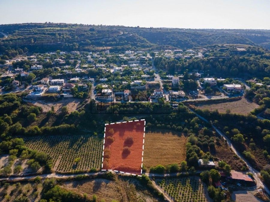 Property photo 3 of 4