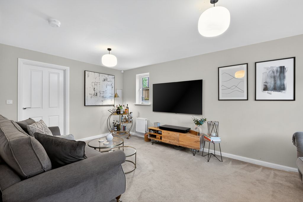 Property photo 3 of 20