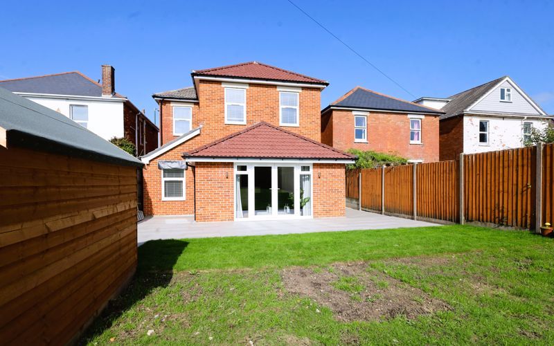 Additional image 9 of 8 bed detached house to rentAlma Road, Winton, Bournemouth BH9