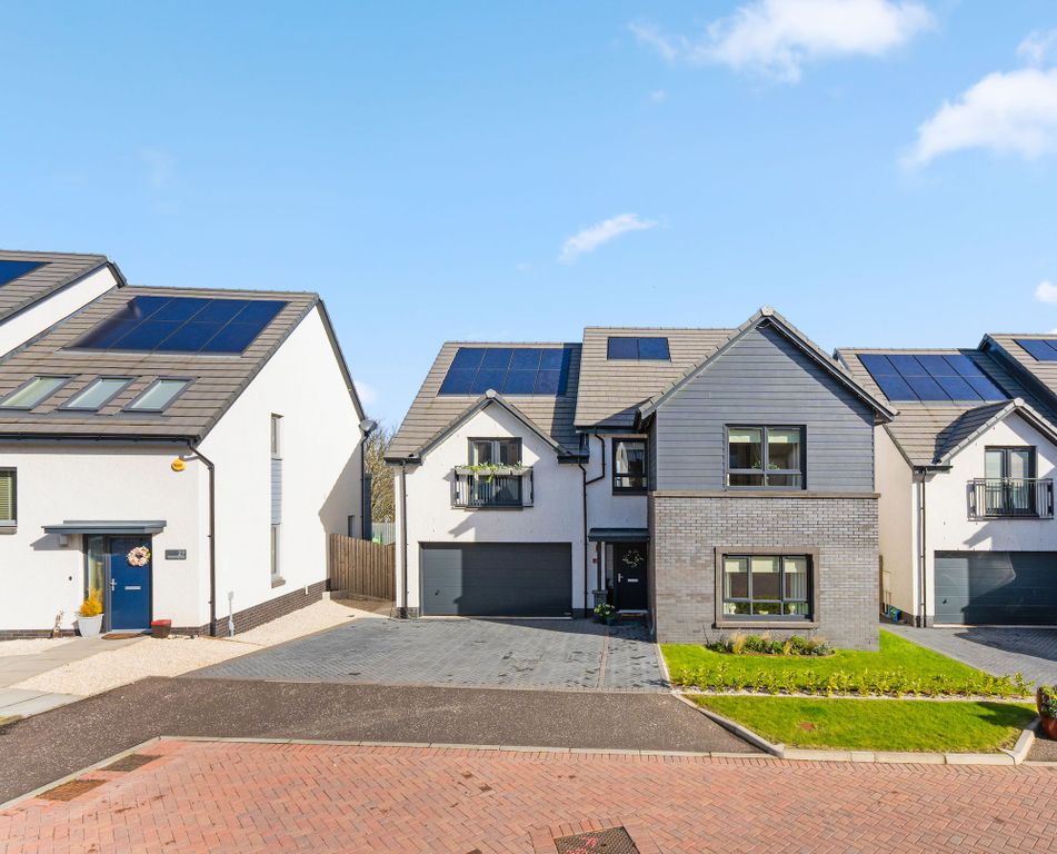 Property photo 1 of 57