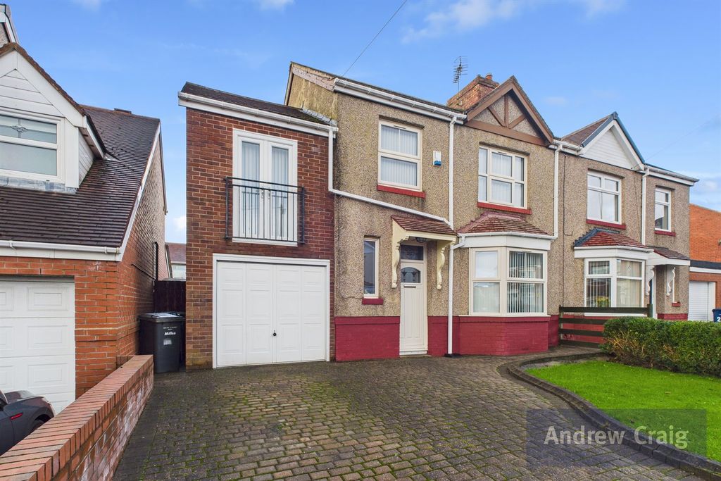 Property photo 1 of 20 (Main)