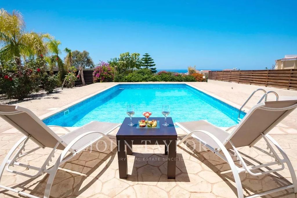 Property photo 2 of 5