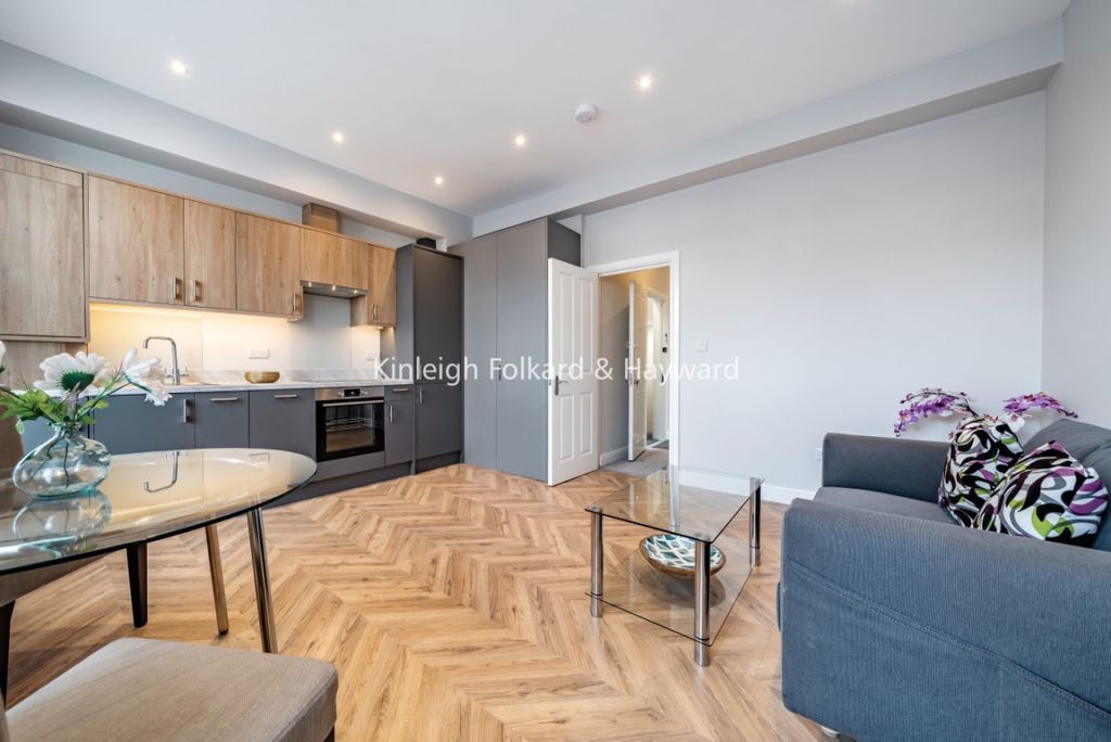 Property photo 1 of 7 80468397-4c90-49Eb-A