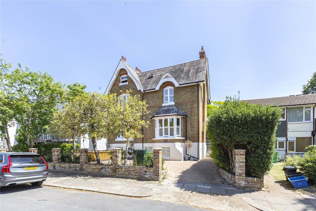 Property photo 1 of 21 Picture No. 25