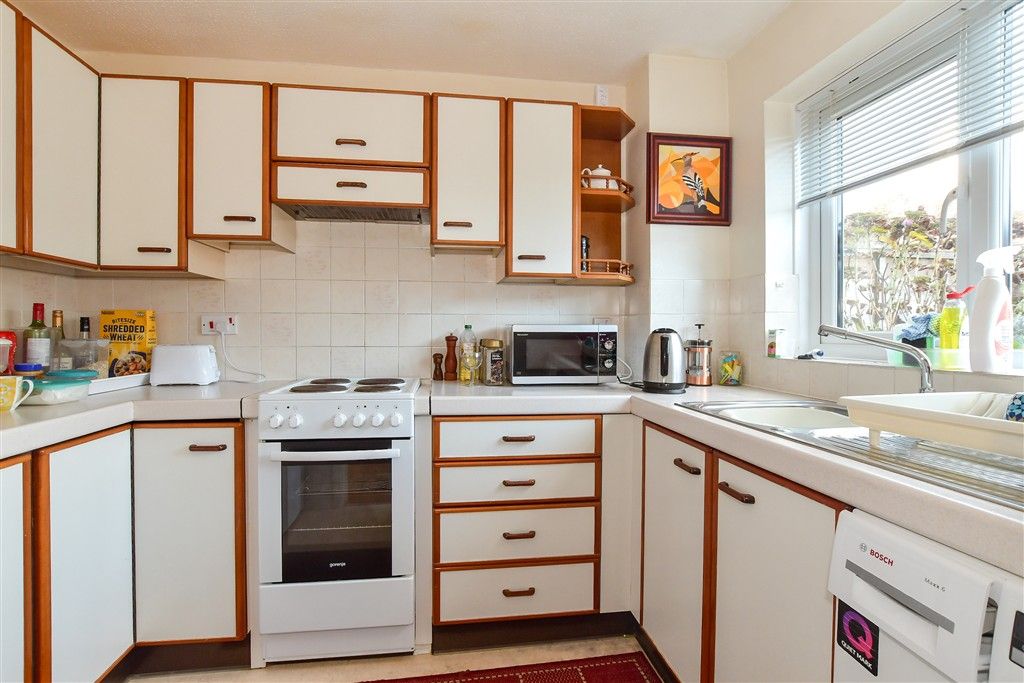 Property photo 1 of 12 Kitchen
