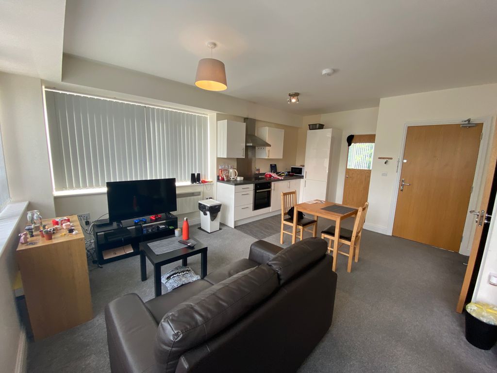 Property photo 3 of 7