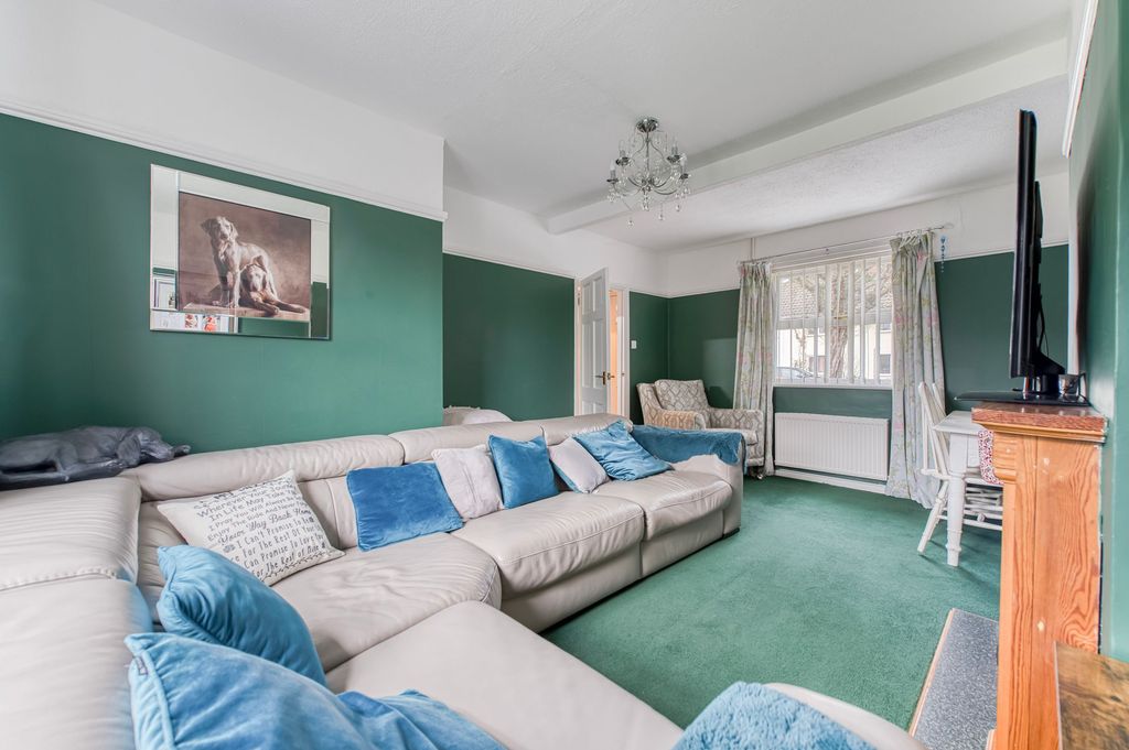 Property photo 2 of 15