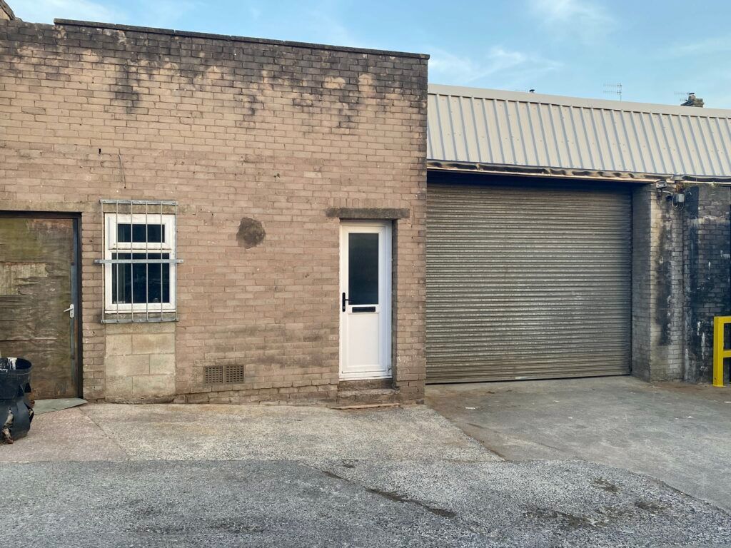 Property photo 1 of 8