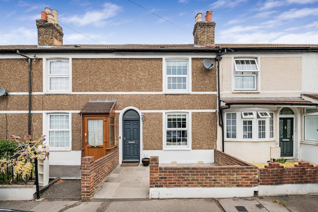 Property photo 1 of 19