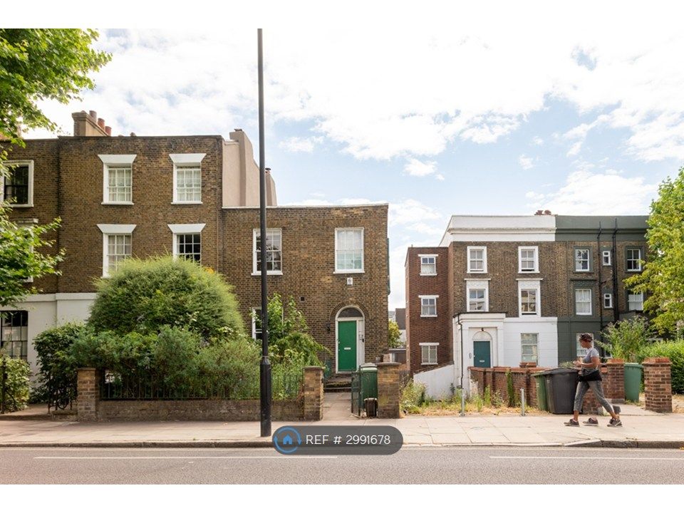 Property photo 1 of 5 Semi-Detached Basement Flat