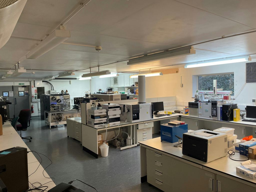 Property photo 1 of 7 Img 17.Jpg