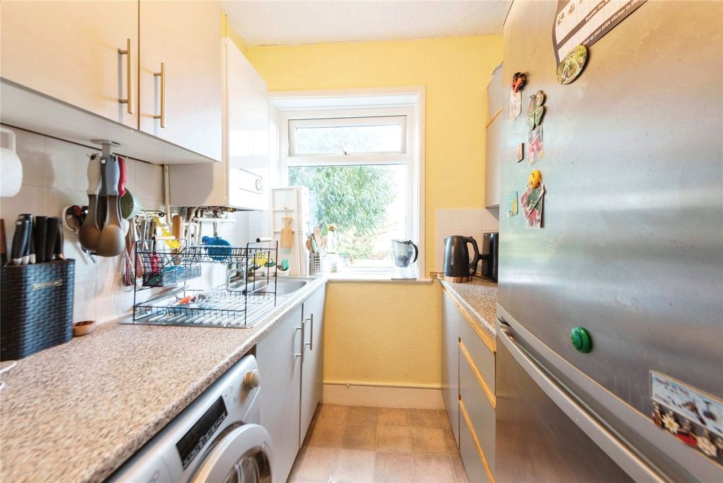 Property photo 3 of 8 Picture No. 04