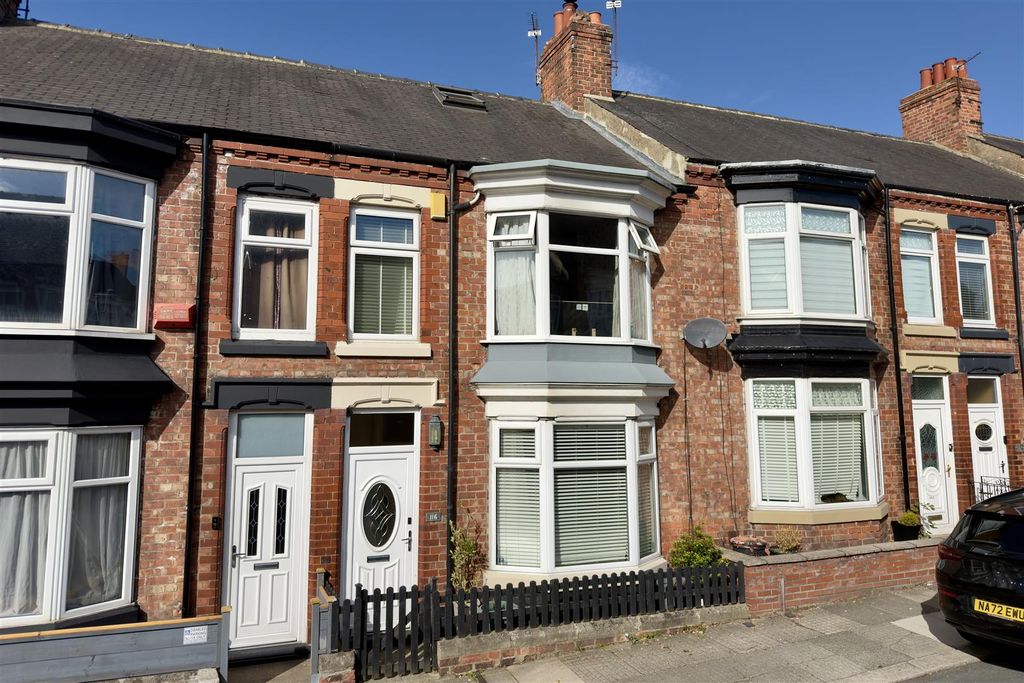 Property photo 1 of 22