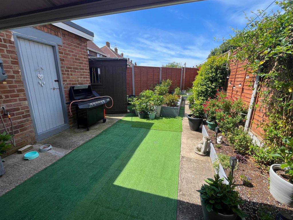 Property photo 3 of 13