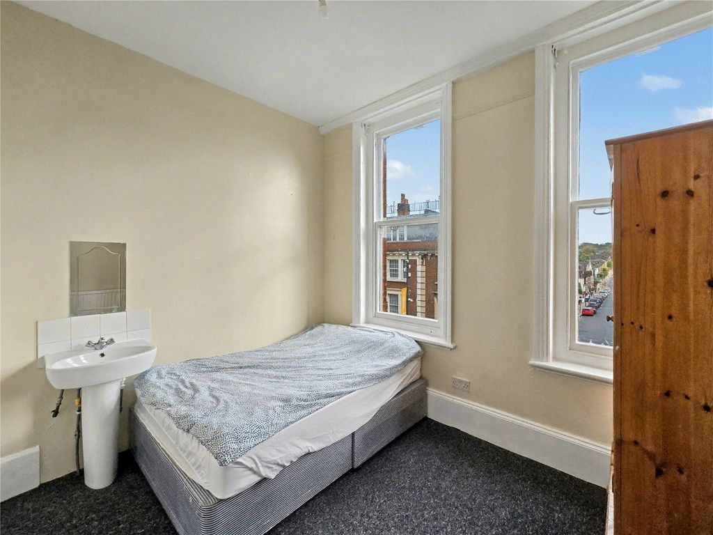 Property photo 2 of 3 Picture No. 01