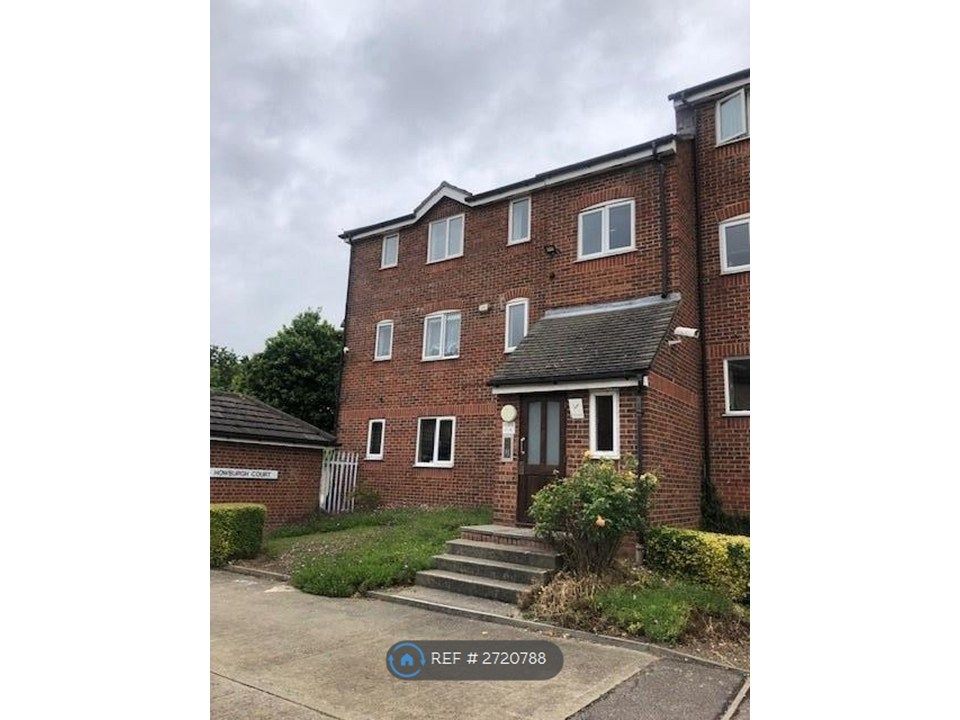 Property photo 2 of 12 Front Of Block