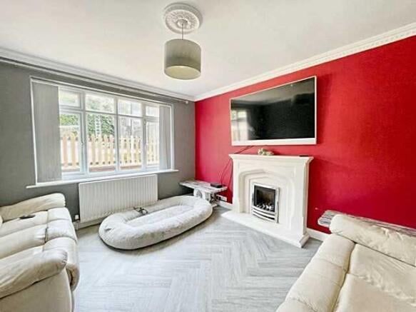 Property photo 3 of 23