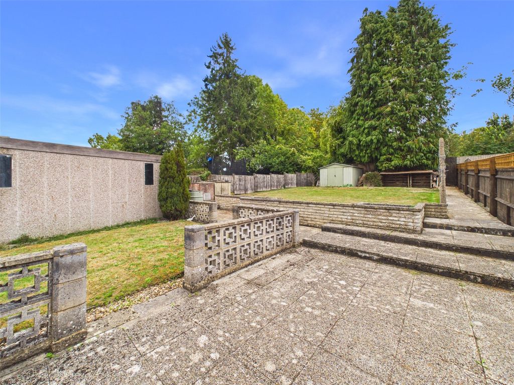 Property photo 2 of 21 Picture No. 05