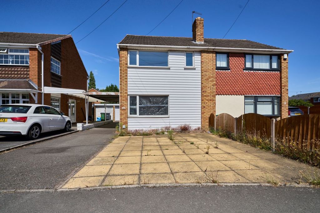 Property photo 1 of 16