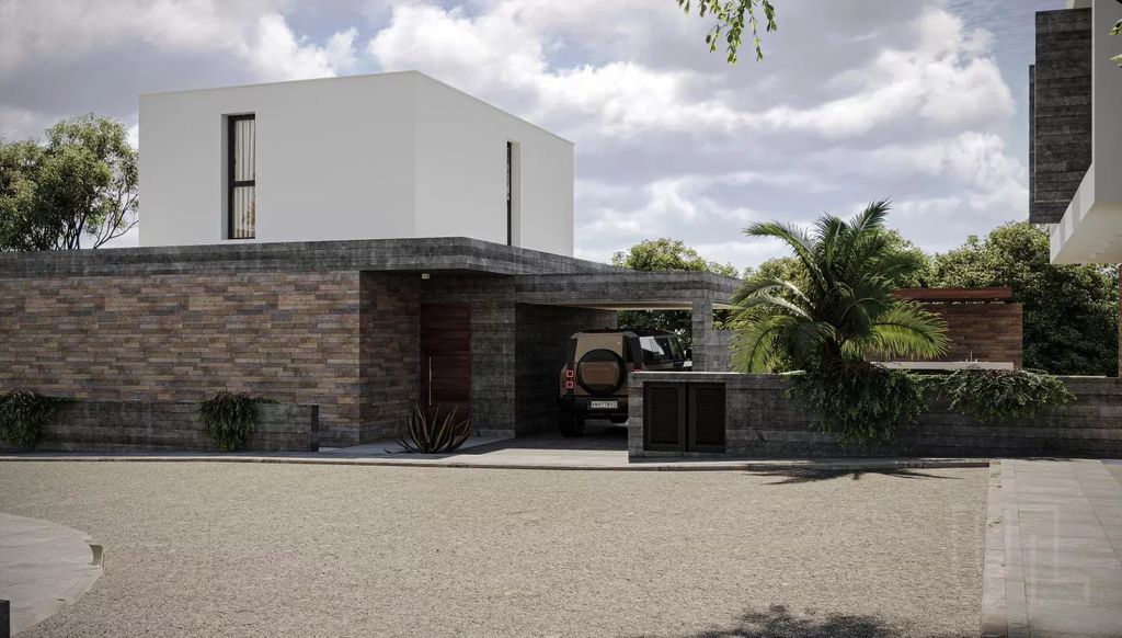 Property photo 3 of 6