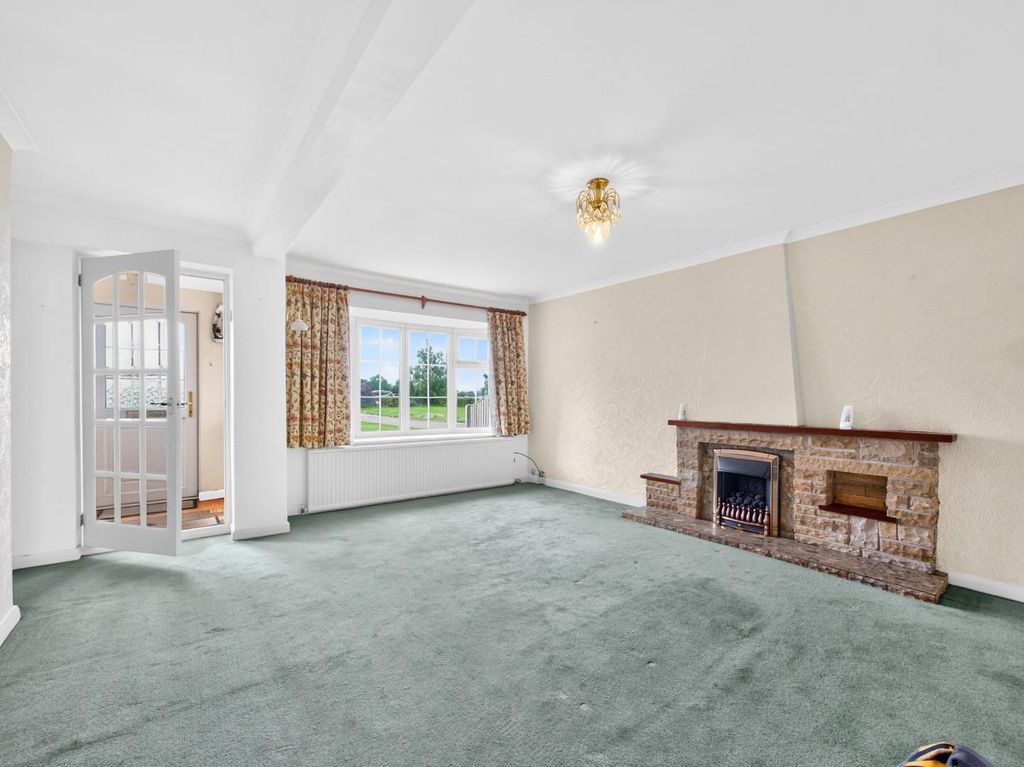 Property photo 2 of 23 Pnmb1254.Jpg