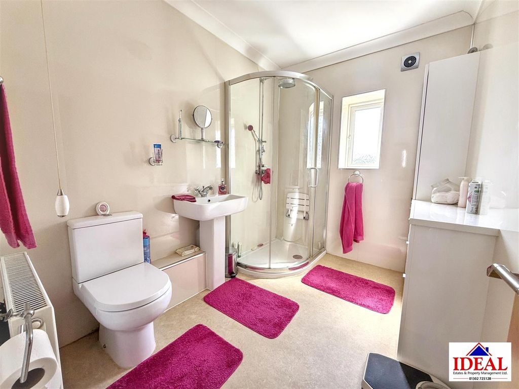 Property photo 3 of 16 Image00009.Jpg