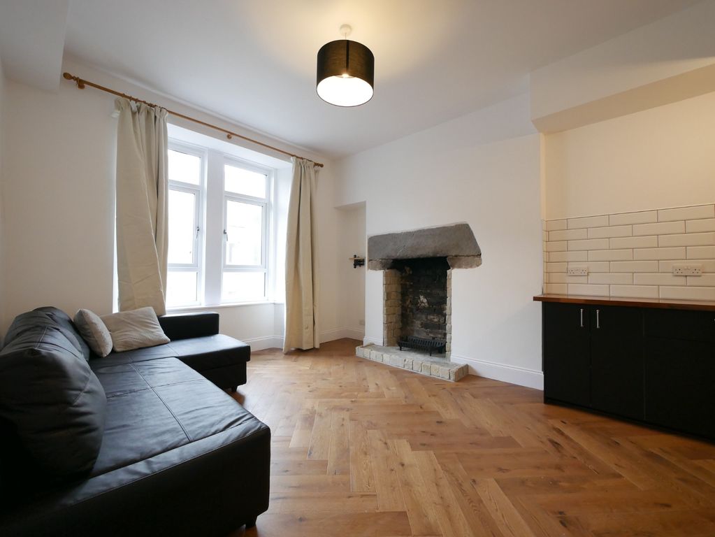 Property photo 2 of 11 Photo 2