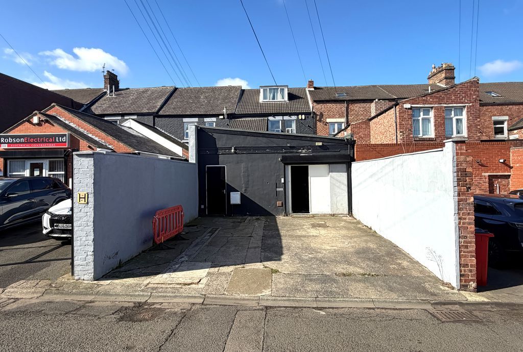 Property photo 2 of 11 Photo 10