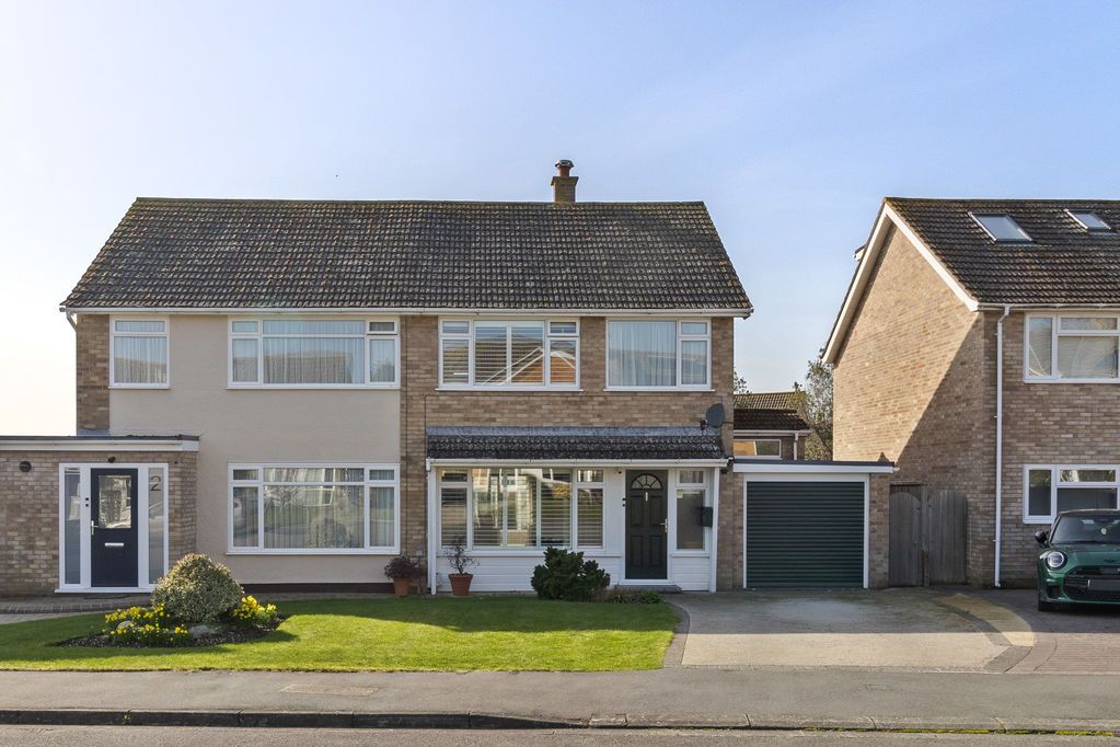 Property photo 1 of 17 Photo 15