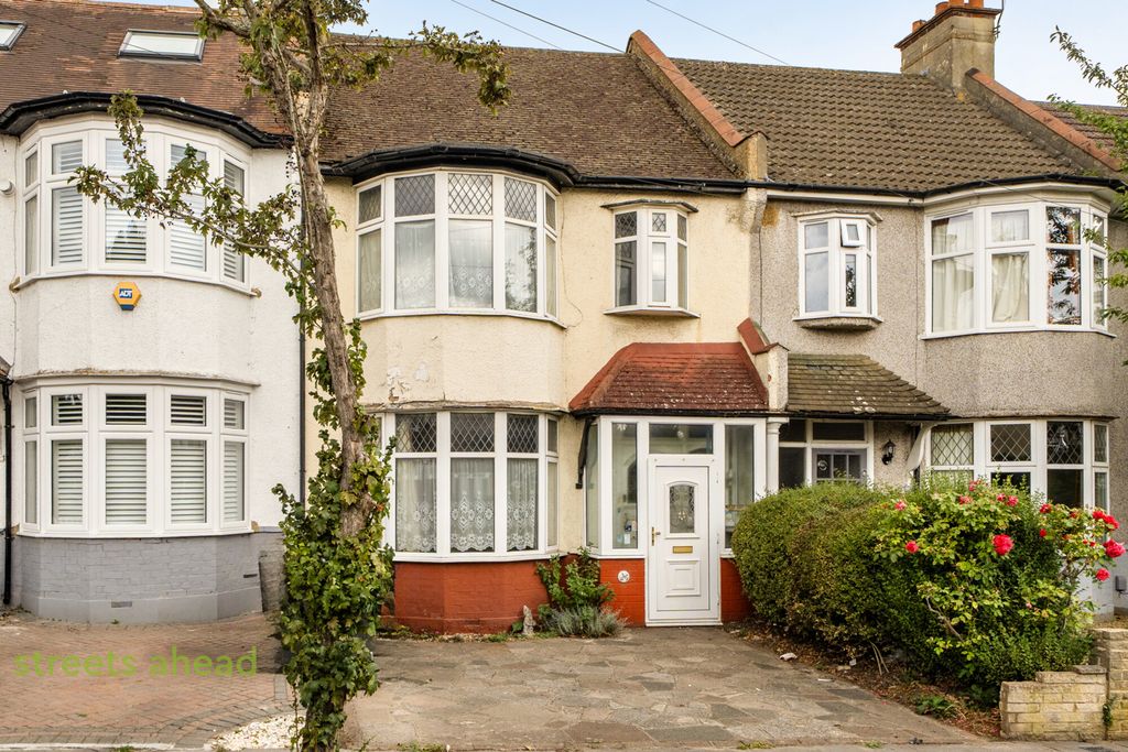 Property photo 1 of 25 Cdaddeb4-898E-490...
