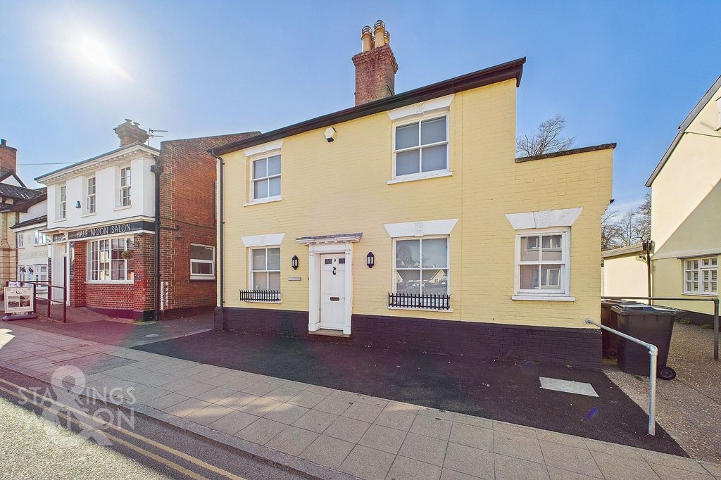 Property photo 1 of 26