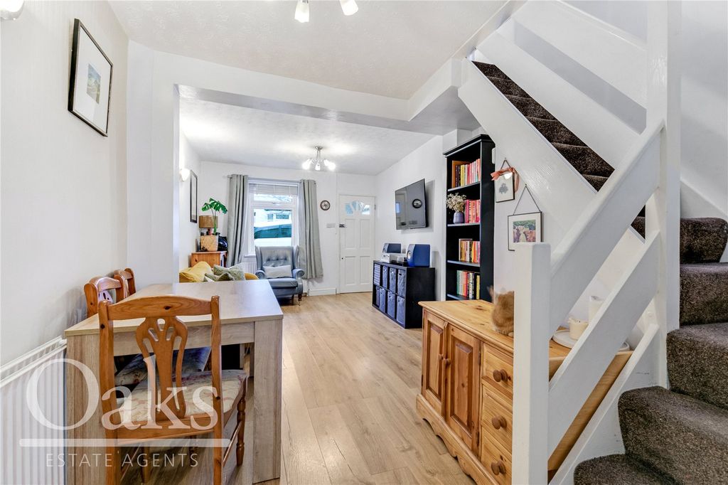 Property photo 3 of 12 Picture No. 04