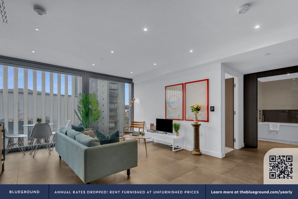 Property photo 3 of 13 Living Room