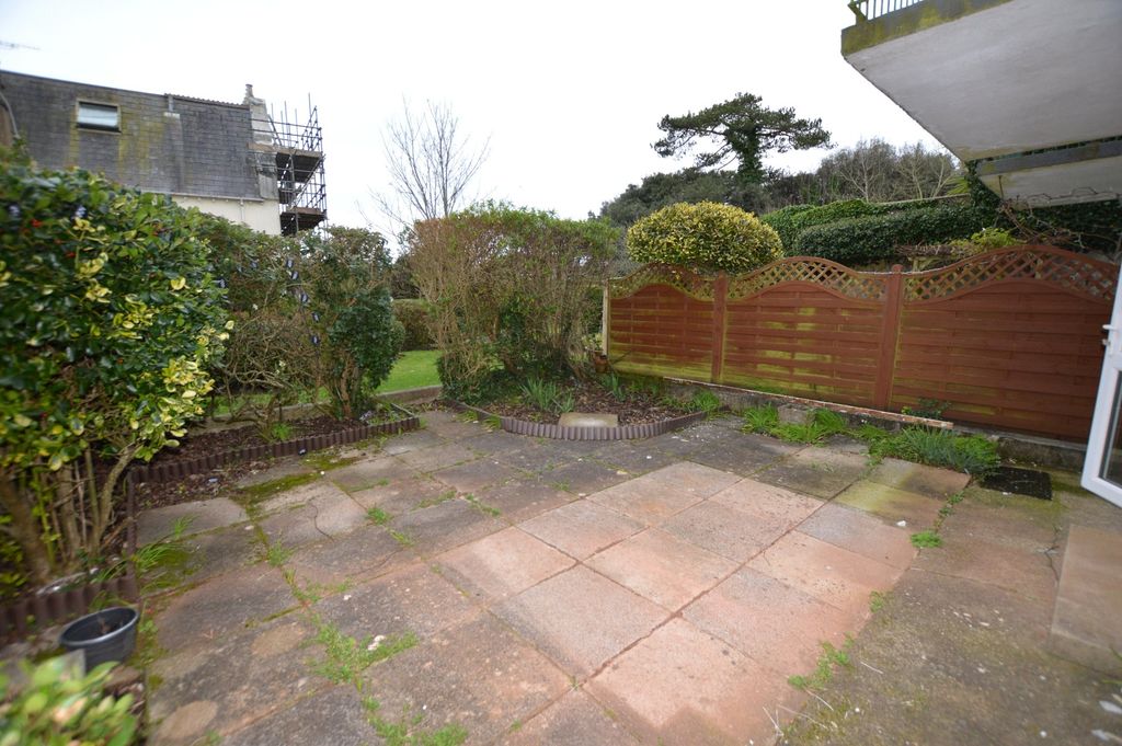 Property photo 2 of 10 Court Yard